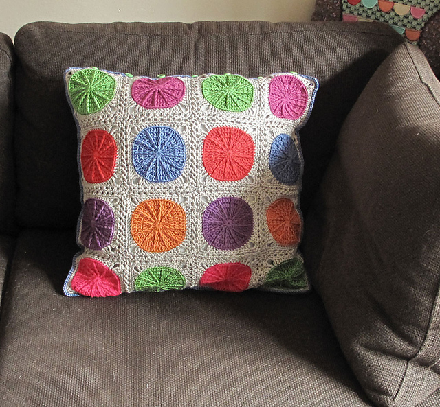 pillow2_medium2.jpg