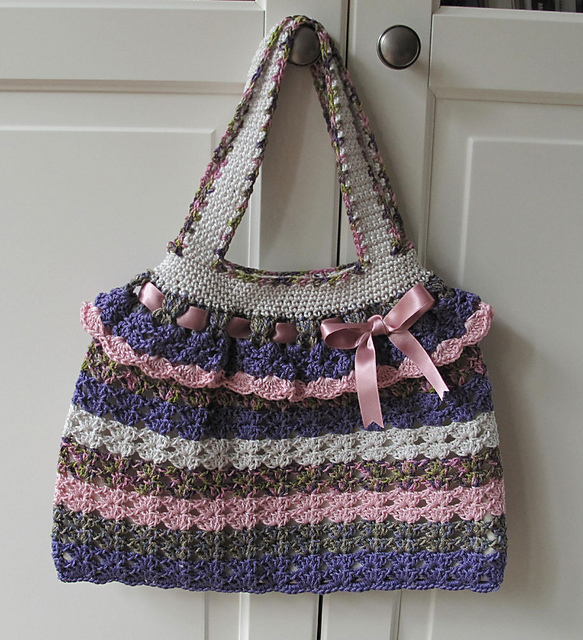 stripey-purse4_medium2.jpg