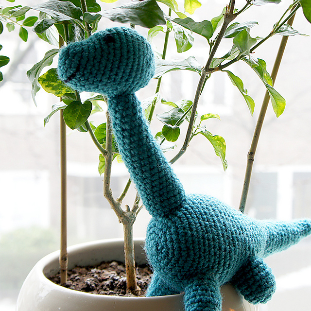Dino01_medium2.jpg