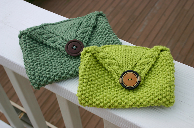 Libby's Seed and Cable Clutch by Sarah Gettel
