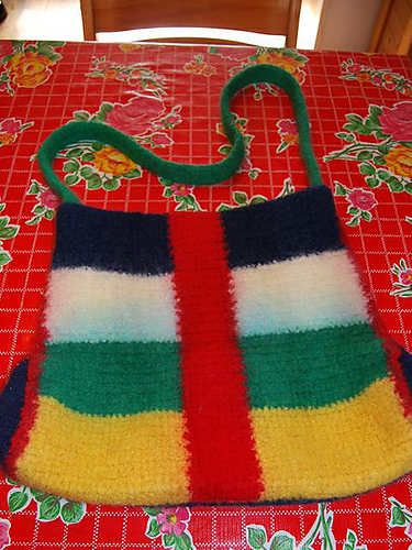 20110918_vlag_tas_doorgelopenkleuren_medium.jpg