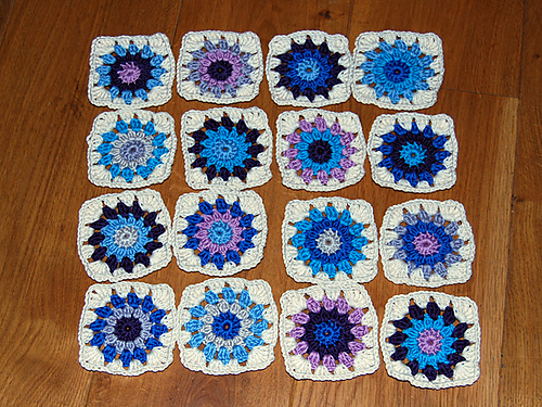 20111108_rondjes_blauw_medium.jpg