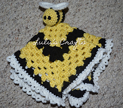 Knit and crochet free patterns - Bees. Compilation of free patterns to knit or crochet, all about bees. Hats, costumes, skirts and other outfits. Knit and crochet free patterns - Bees. Compilation of free patterns to knit or crochet, all about bees. Hats, costumes, skirts and other outfits.