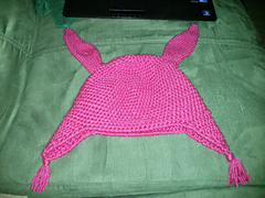 Ravelry: Louise&#39;s Hat (from Bob&#39;s Burgers) pattern by Nora B