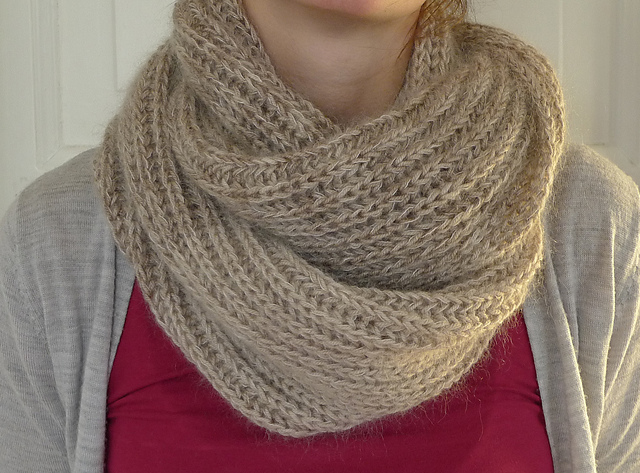 Beige Brioche Cowl