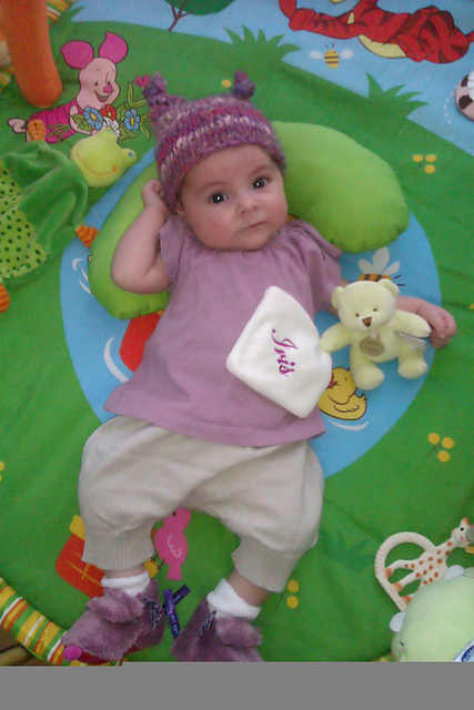 http://images4.ravelrycache.com/uploads/salsamelie/95371841/iris_medium2.jpg