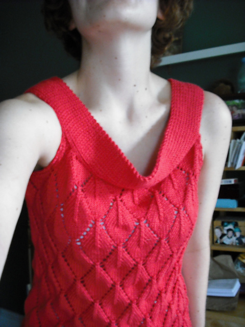 #6 diamond lace top verena design team knitting pattern